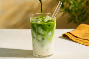 Le matcha latte glacé qu’on adore boire tout l’été